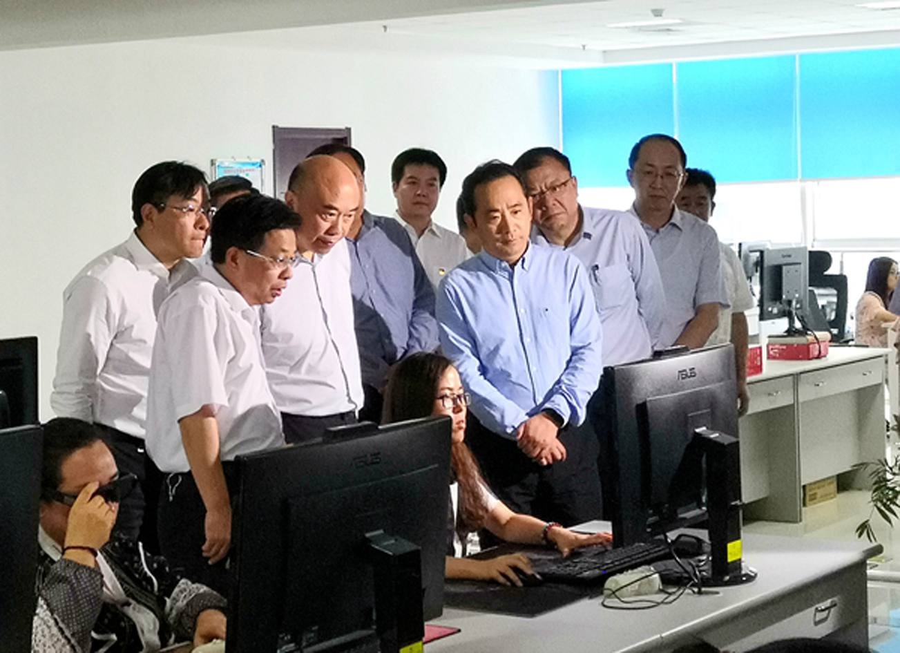 陕西省省长刘国中到航测局调研指导