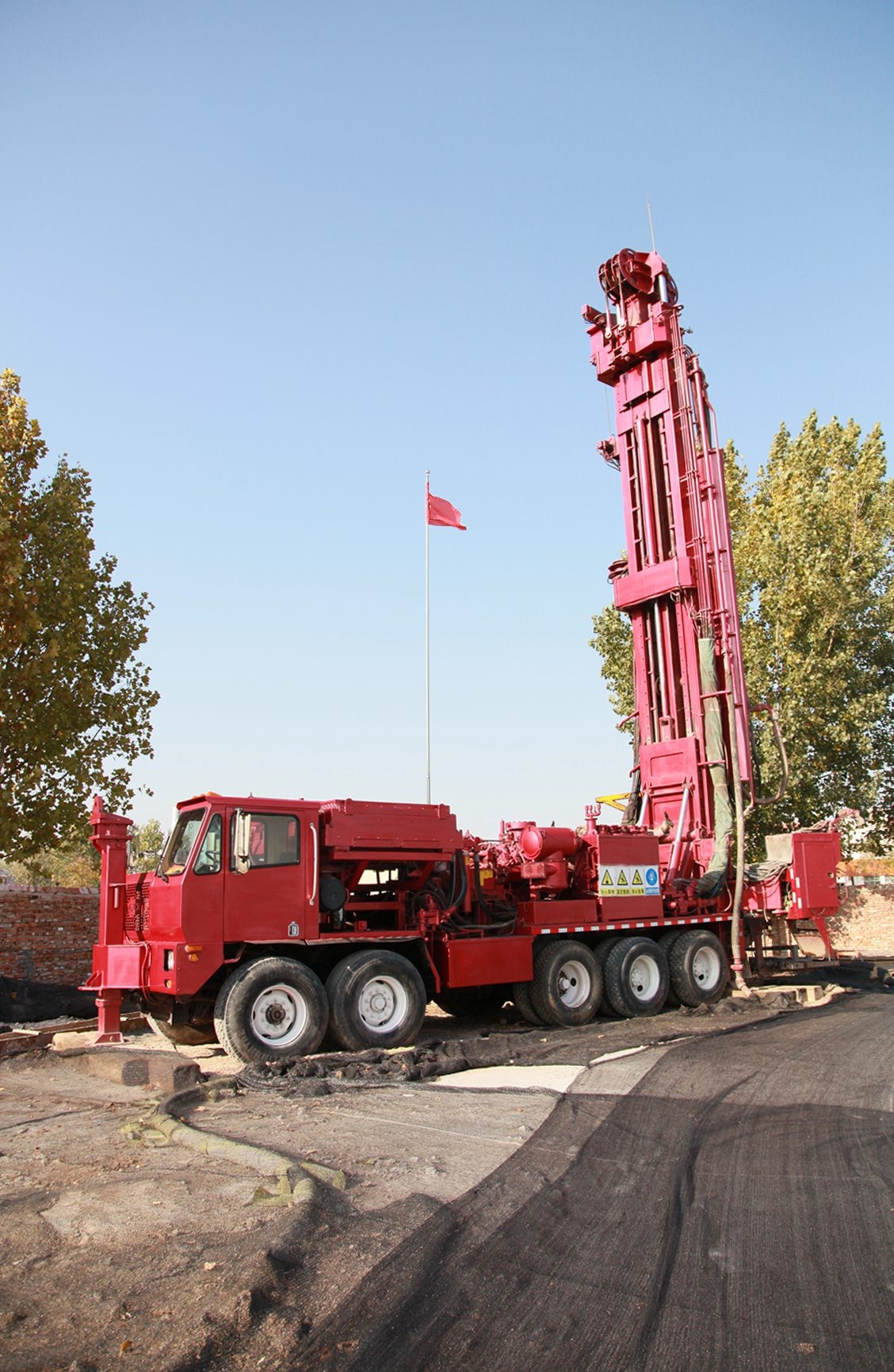 山东局在国内首次利用建筑垃圾进行采空区灌注