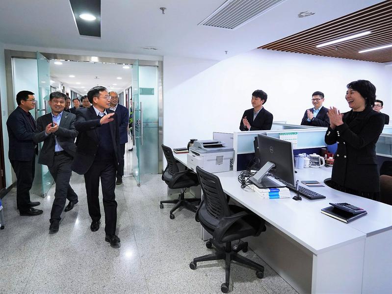 图片新闻