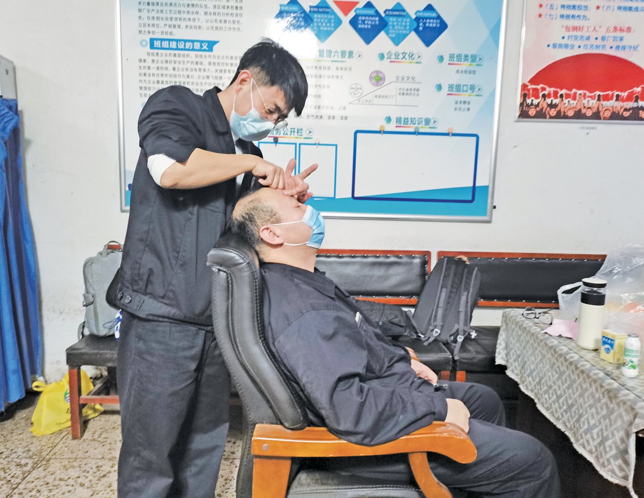 关怀在细微处流转