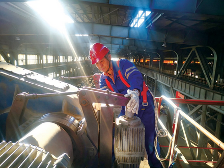 『勤检细查』除隐患 织密吊运安全网