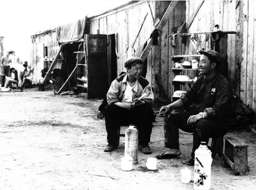 铁人王进喜的“严”与“实”（二十七） 三访四到